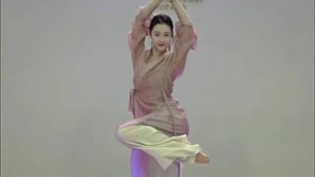 人生得意须尽欢 