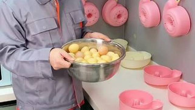 蜗牛自动清洗篮 有了它，以后洗水果可就太方便了，自动洗干净还能自动沥水，#沥水篮  #厨房好物   