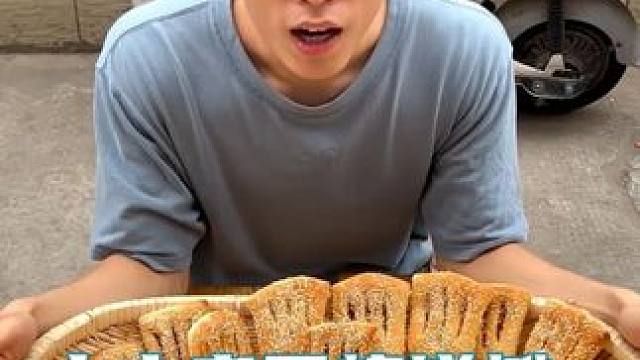 土木老哥烧饼摊 #热点 #土木工程 #烧饼 #金铲铲之战