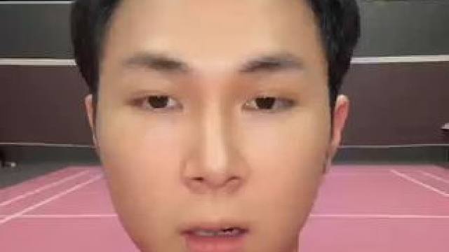 在这里非常感谢亦菲彦祖们对银醒狮的支持 #羽毛球 #源式羽球 #威臣醒狮