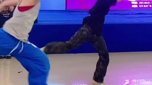 哇好型啊！#权志龙#homesweethome #吴川三明治随机舞蹈 #随机舞蹈#kpop