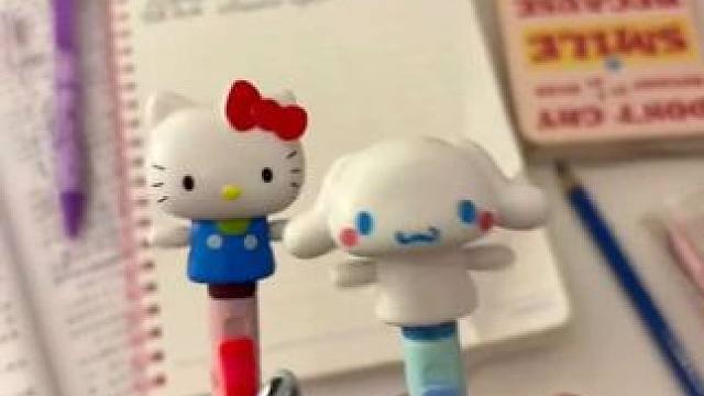 有了这个打气kitty ，写作业突然变得有趣了 #笔 #三丽鸥 #按动笔