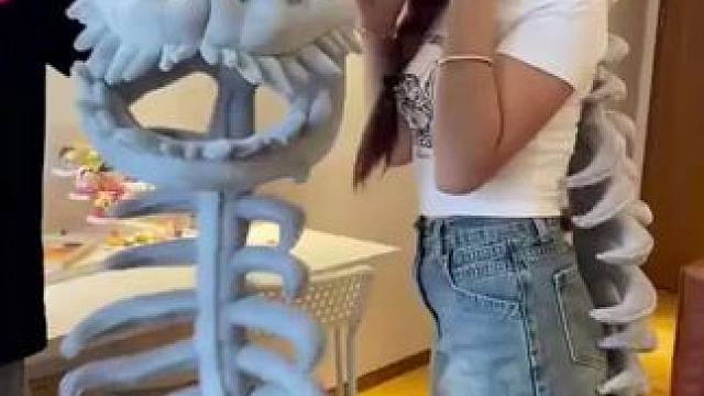 我这么帅的应该出现在动漫#恐龙骨骼头套