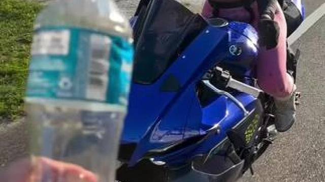 雅马哈R1真好看#机车 #女骑