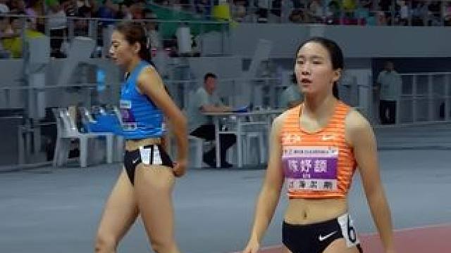预赛放水决赛暴走！23秒21轻松夺冠，16岁陈妤颉200米横扫，对手绝望目送 #田径 #陈妤颉 #全