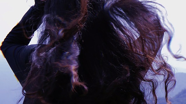 能永远纠缠在一起吗 头发 命运 我和你