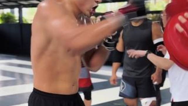 无间歇的地狱强度训练，只为打造完美的战斗状态！