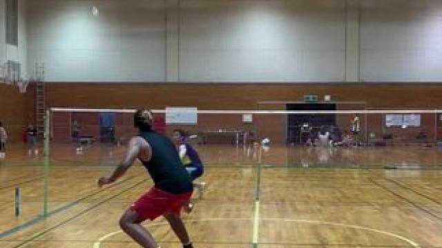 这个广东女婿也挺强#羽毛球 #羽毛球精彩片段