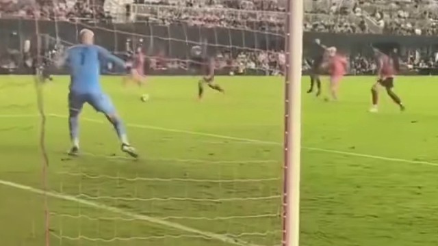 哈哈哈#搞笑足球