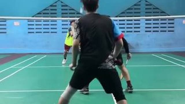 像不像你打的养生球#羽毛球 #享受羽毛球带来的快乐 #打羽毛球 #快乐羽毛球