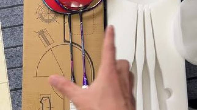 异地穿线防压纸箱！非常推荐 #羽毛球 #羽毛球拍 #羽毛球装备