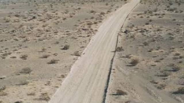 生命不该在沉默中腐朽，应该在激情中燃烧！#巴哈1000#奖杯卡车#魔毯悬挂#拉力赛#极限运动