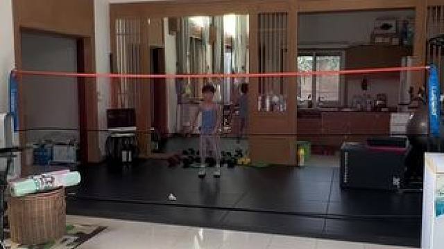 你是不是缺个发球机#羽毛球 #打羽毛球#发球机#享受羽毛球带来的快乐