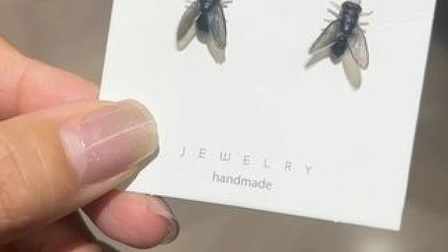 哇趣，这也太逼真了吧~ #玩个很新的东西  #耳钉