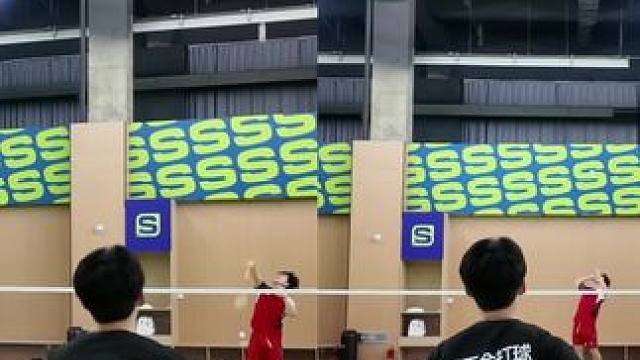 业余与专业高远球的区别！#羽毛球教学 #羽毛球