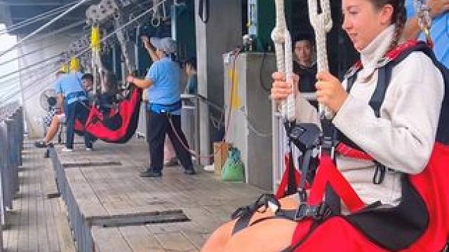 错过了七月的相约，期待八月能与你相见 #高空滑索 #张家界大峡谷高空滑索 #亲子出游好去处 #周末去