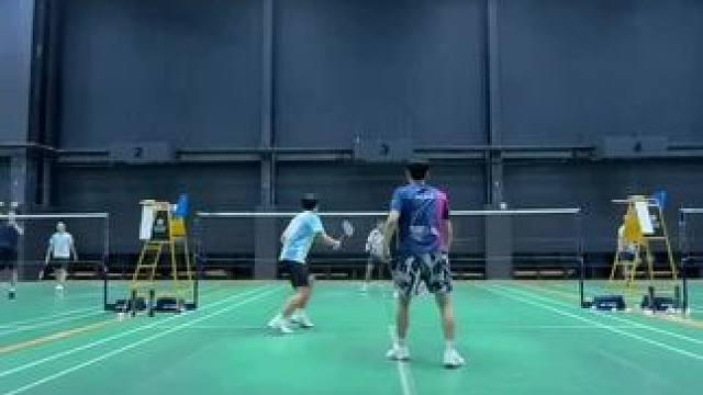 新手生死局#羽毛球 #享受羽毛球带来的快乐 #羽毛球精彩片段