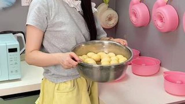 蜗牛自动清洗篮 有了它，以后洗水果可就太方便了，自动洗干净还能自动沥水，#沥水篮  #厨房好物  #