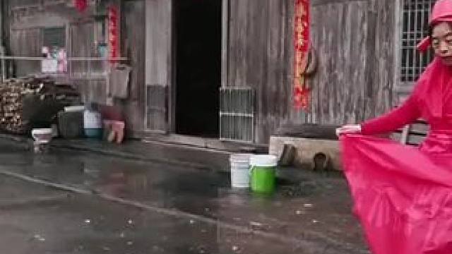 山卡卡里的农村大姐学费了开直播每天收获满满您还在恐播怕播不敢开播开播了不知说什么吗#记录真实生活 #