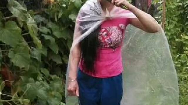 山卡卡里的农村大姐学费了开直播每天收获满满您还在恐播怕播不敢开播开播了不知说什么吗#记录真实生活 #