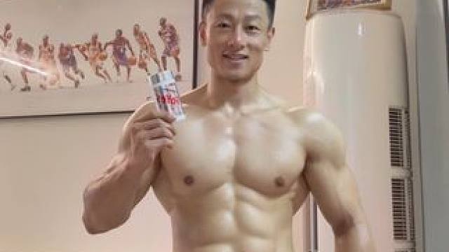 真正的鱼油来了 想要补充鱼油的兄弟们，这款FoYes新出的深海鱼油确实不错！#foyes深海鱼油 #