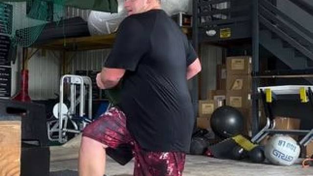 美国铅球运动员杰夫·克莱恩 (PB 19.65米) - 专项力量训练。#铅球  #铅球训练  #力量