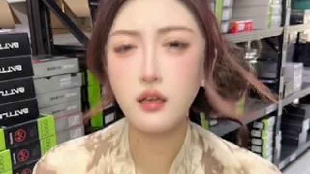 已经懒得演了 #电脑 #diy电脑 #内容太过真实 #暖心 #电脑配置