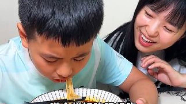 家里有娃儿老是爱吃泡面的，你就在家多囤点这个向料，有奇效#孩子成长 #重庆美食 #重庆小面