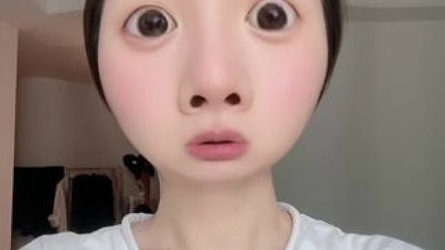 圆圆的脑袋大大的迷茫~