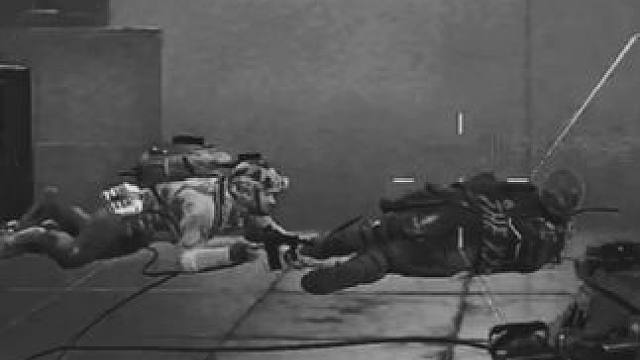 贪吃的哈基蜂！不是灭火就是在灭火的路上~ #三角洲行动 #乌鲁鲁 #哈基蜂 #鼠鼠得吃