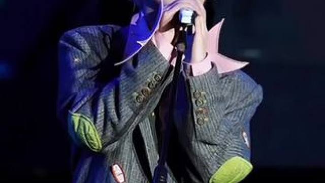 梓渝音乐节首唱《傻子》非常出乎意料的好听！ #梓渝#傻子#现场版live#梓渝音乐节