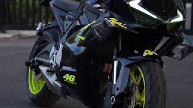 对视的那一秒 是否心跳也会共鸣 #675sr