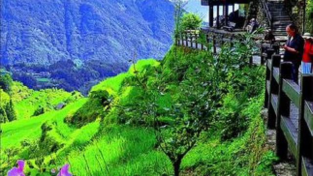 #仿佛置身于画卷中 ，中国最美梯田：丽水云和梯田。