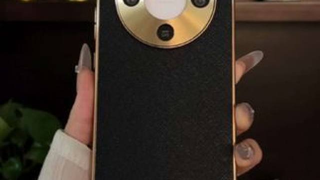 荣耀x70高档十字纹素皮手机壳，电镀软边，防油抗汗不沾指纹 #荣耀x70手机壳#高级感手机壳#轻奢手