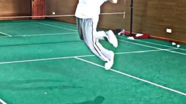 《中羽一级》#羽毛球#杀球#中羽一级 #羽球忍者