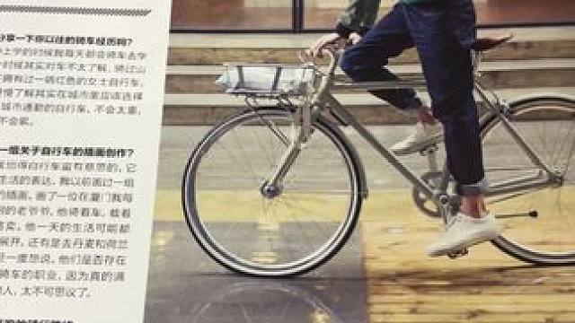 这是人工智障吧~ #玩个很新的东西