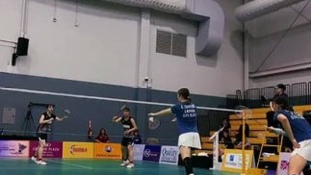 我猜你的姐妹打得过#打羽毛球女生 #羽毛球精彩片段 #羽毛球