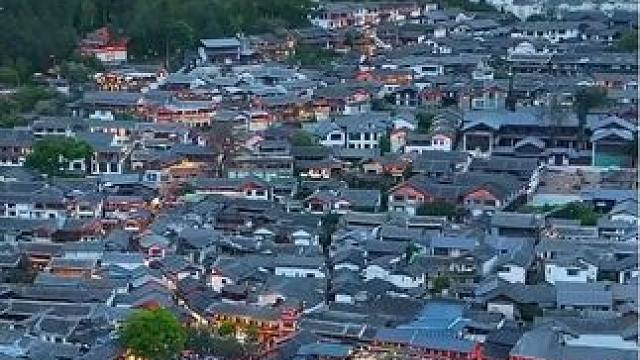 来丽江古城！不要错过这家牦牛火锅，也太香啦～ #丽江古城 #丽江美食 #云味集 #云味集牦牛火锅 #