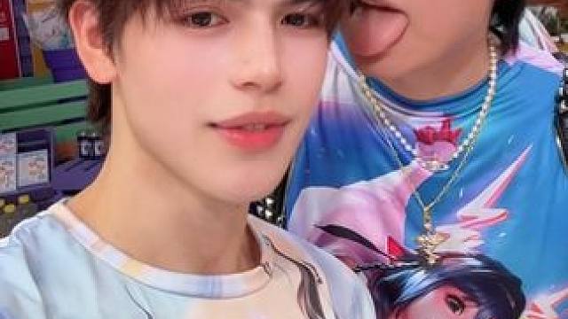 你们觉得他们答的对吗#穿王者痛衣做快乐农友