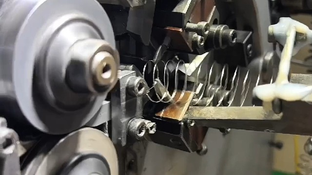 争分夺秒赶弹簧客户交期#弹簧