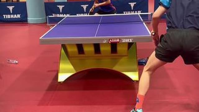 没有天赋，那就反复 #不会摆短的润东 #乒乓球