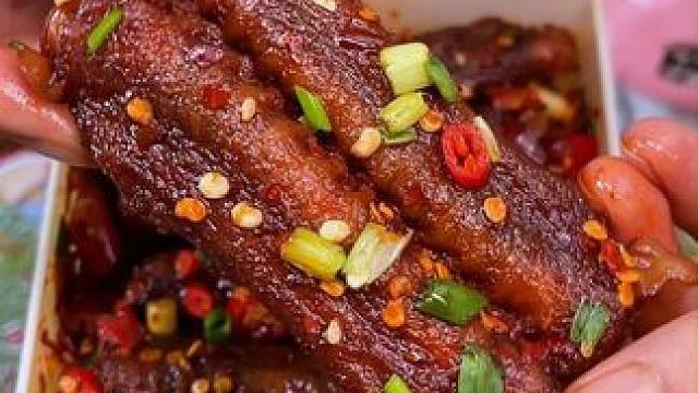 建议买香辣 爆辣真的很辣！#好吃到停不下来 #追剧小零食 #解馋 #美食