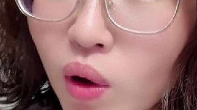 #关晓彤瘦了十几斤 #万万没想到 #关晓彤 #关晓彤蔬菜三明治 #关晓彤彩椒碗