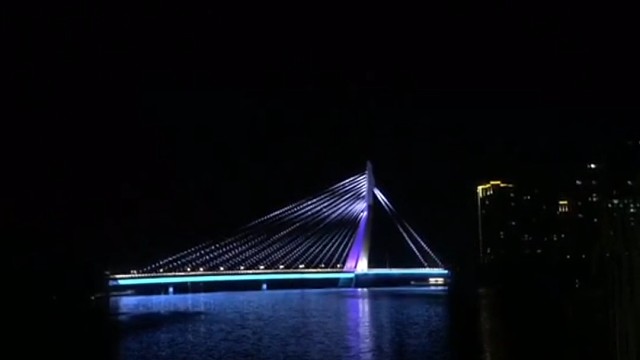 桥梁灯具安装简单降成本，抗震防水防尘好，智能控制易管理，售后及时有保障！#​抱箍灯源头工厂