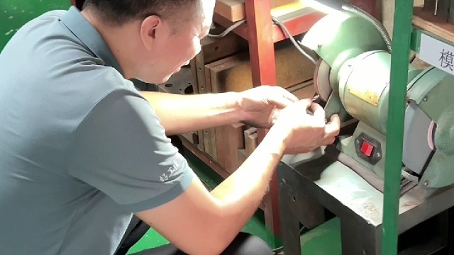 五金冲压弹簧电池弹片