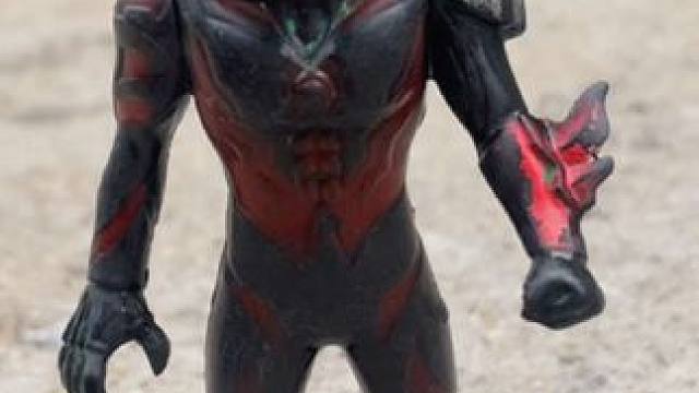 两个奥特曼太搞笑了快来一起看看怎么回事吧#奥特曼玩具 #儿童玩具 #小朋友玩具