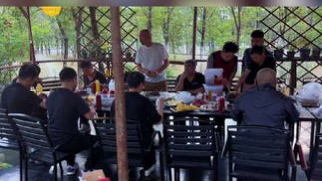 贴秋膘吃烧烤啦 #贴秋膘吃什么 #露营烧烤地点推荐 #烧烤呀撸串呀 #北京露营好去处 秋季就要贴秋膘