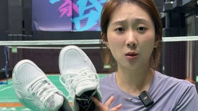 薰风掠影羽毛球鞋！性价比超高的入门羽球鞋！#王小羽 #薰风