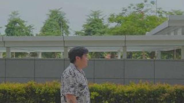 国外街头整蛊路人 