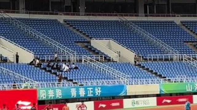 这也太快了吧，10秒4 #田径 #全国青少年田径锦标赛